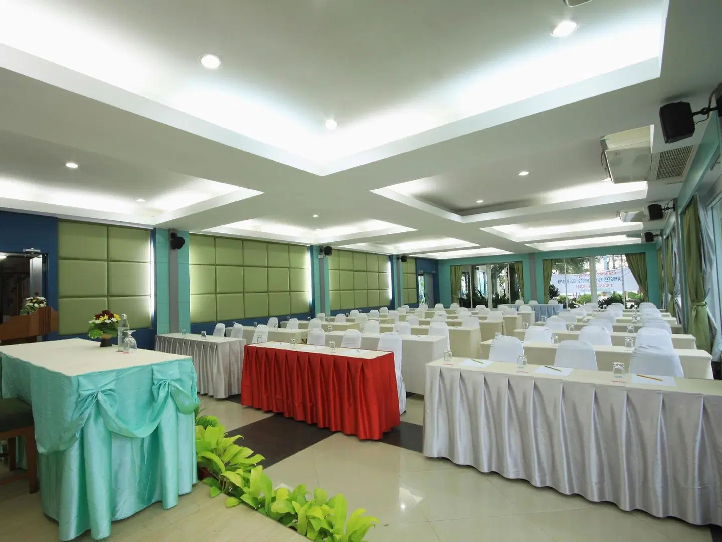 The Sea Breeze Jomtien Resort Konferenz