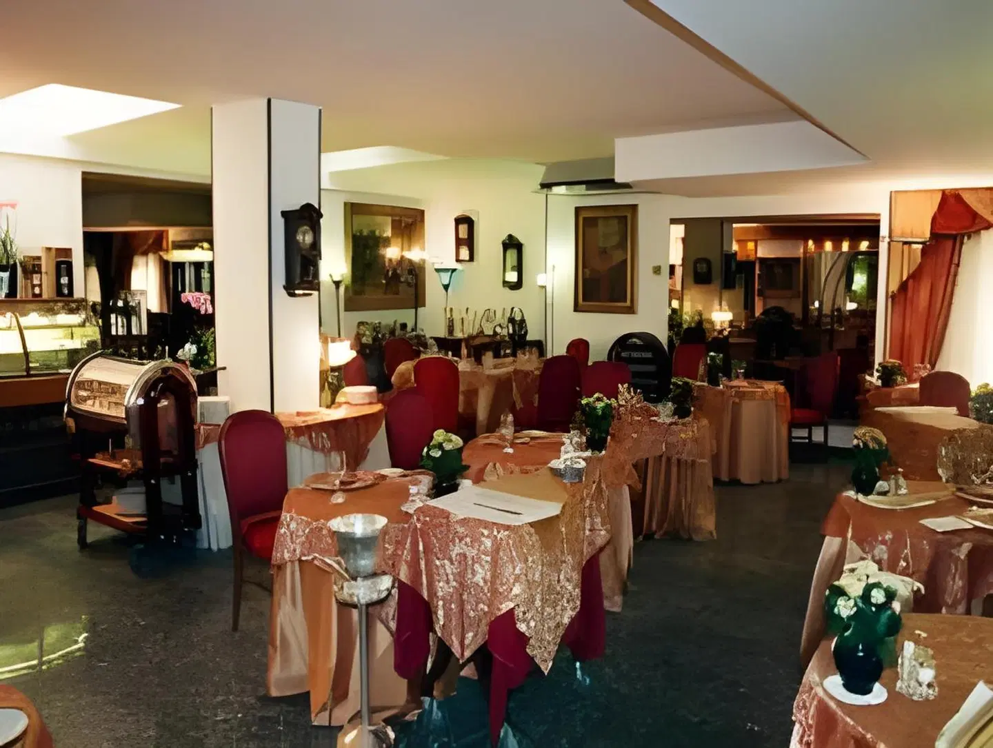 La Bussola Restaurant