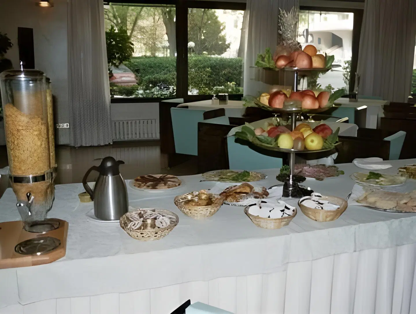 Lis Restaurant
