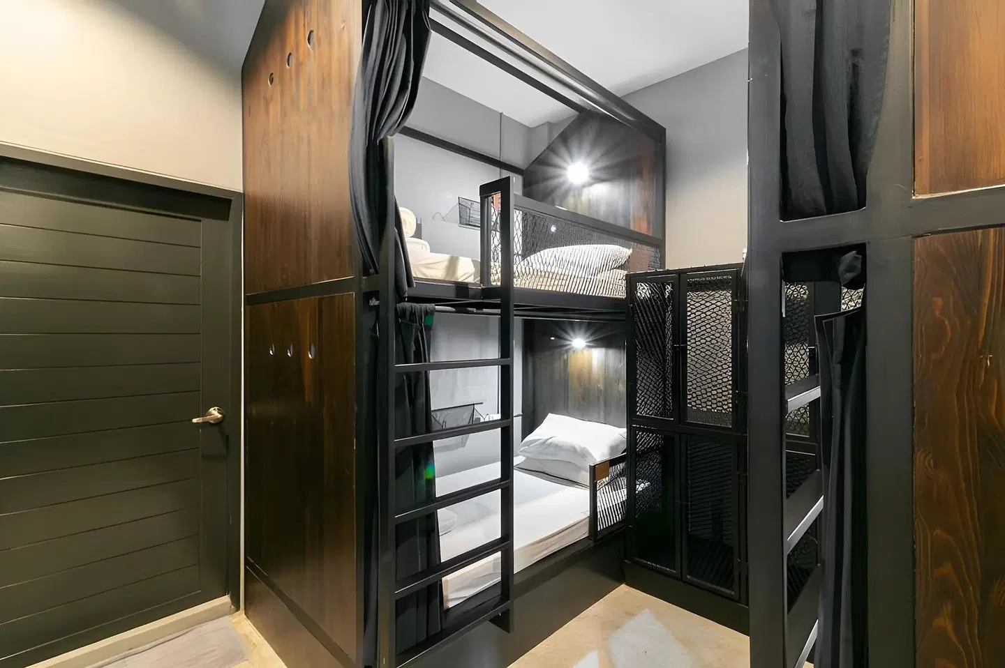 Castle Black Bangkok Badezimmer