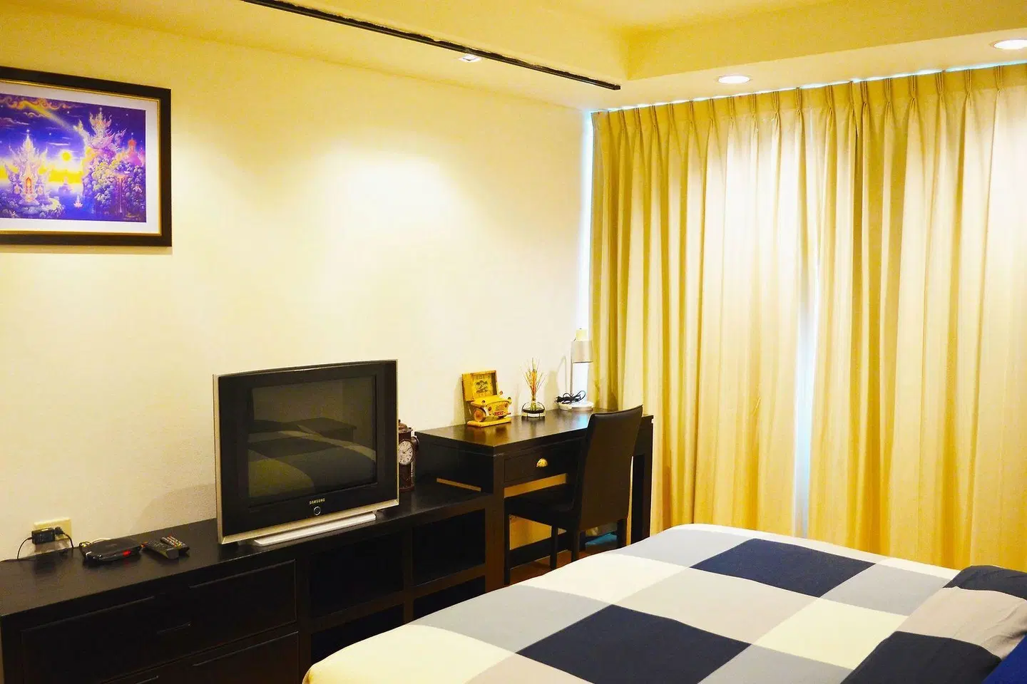 Serena Sathorn Suites ROOM_EXAMPLE