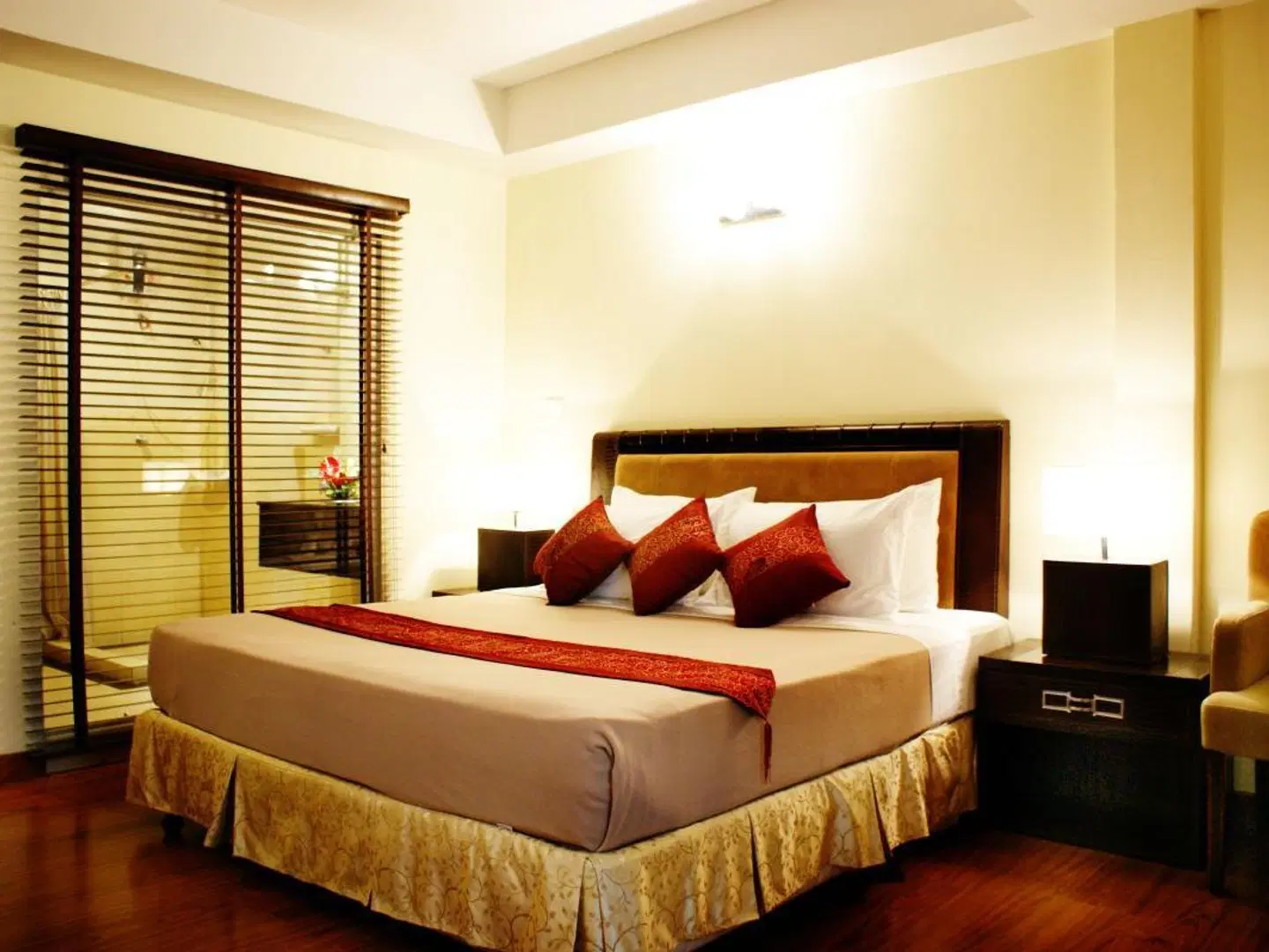 LK Mansion ROOM_EXAMPLE