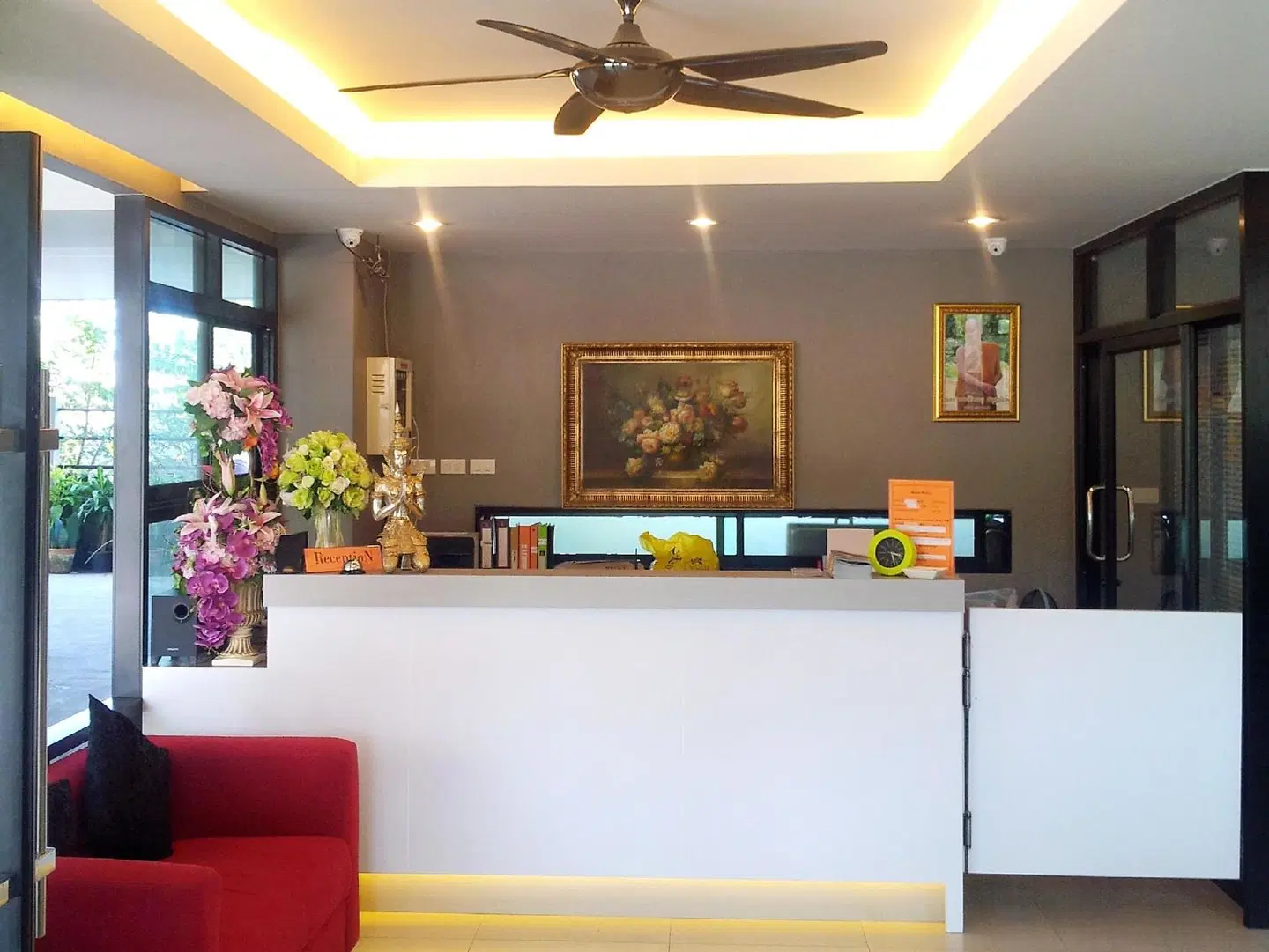 T5 Suites @ Pattaya LOUNGE_LOBBY