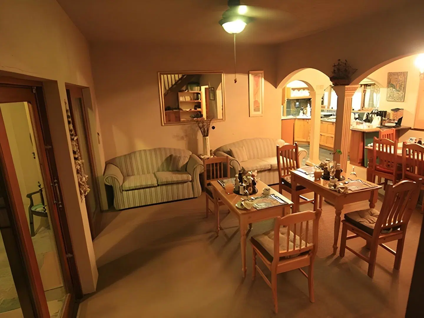 All Seasons B&B LOUNGE_LOBBY