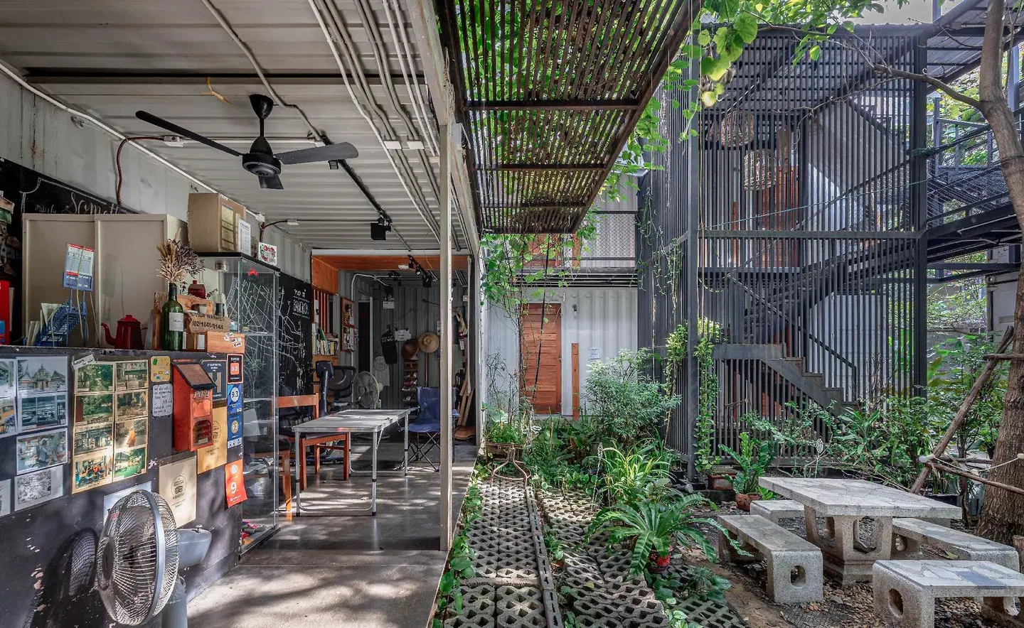The Yard Hostel LOUNGE_LOBBY