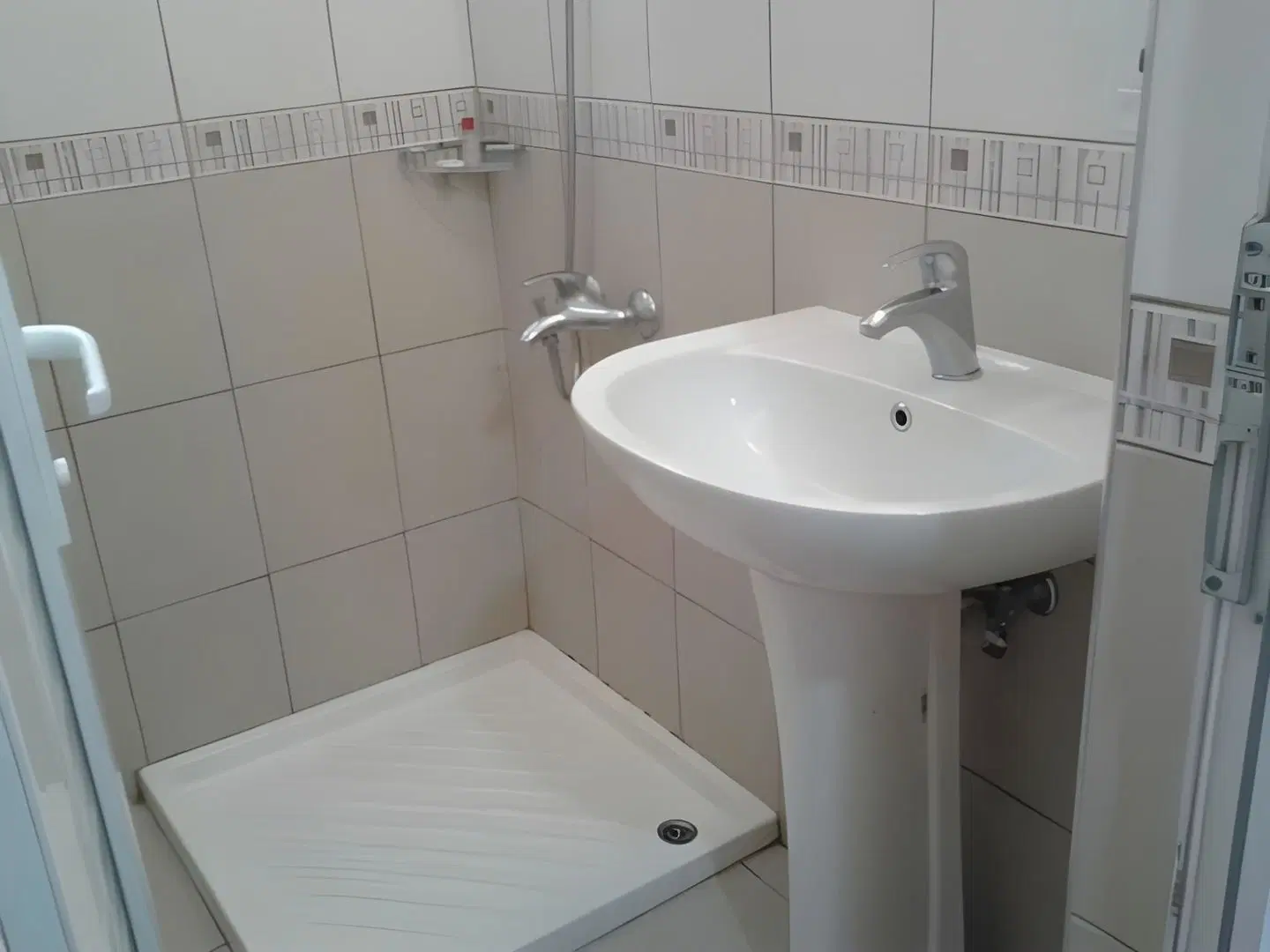 Kartal Hotel Badezimmer