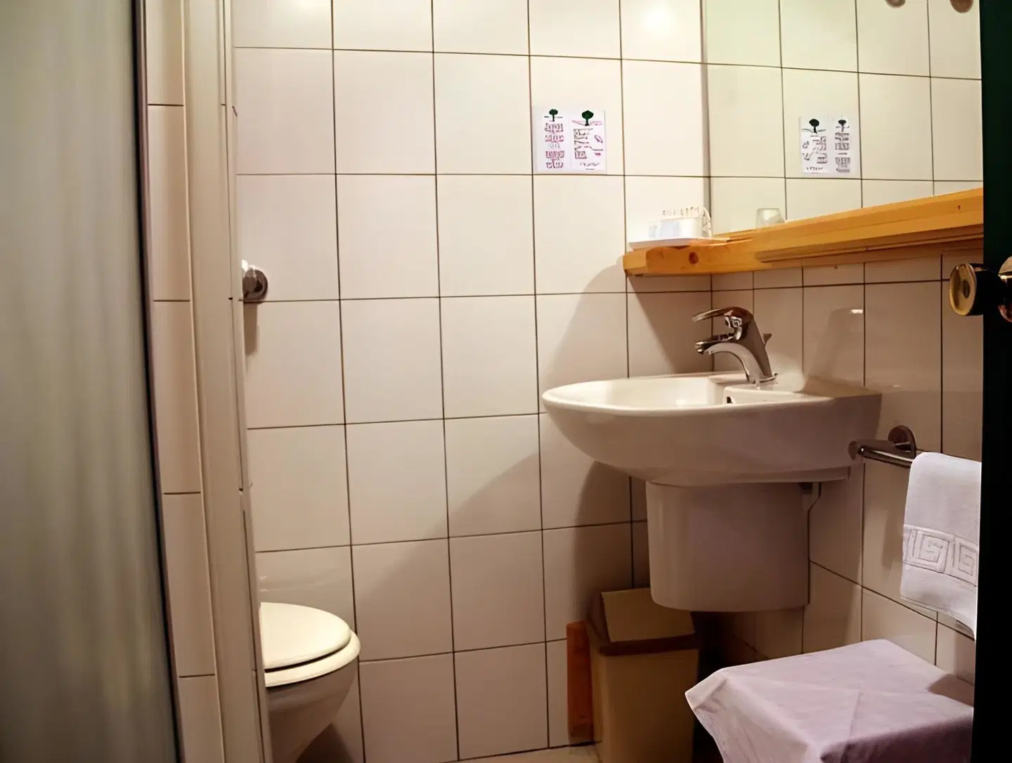 Névé - Hotel De Famille Badezimmer