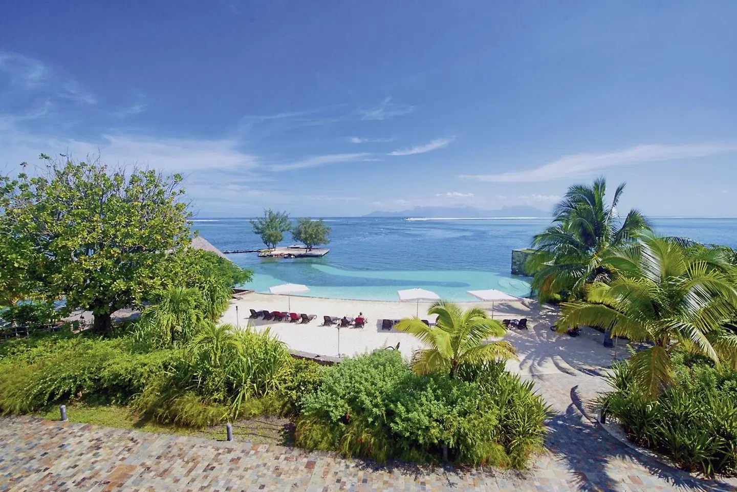 Te Moana Tahiti Resort Strand