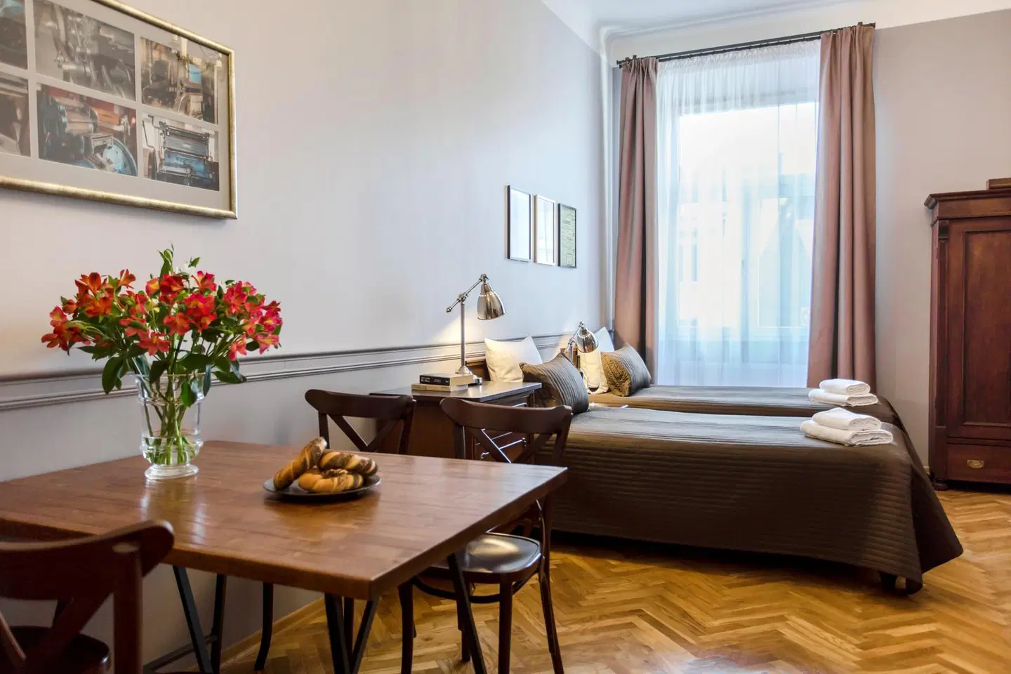 Scharffenberg Apartments ROOM_EXAMPLE