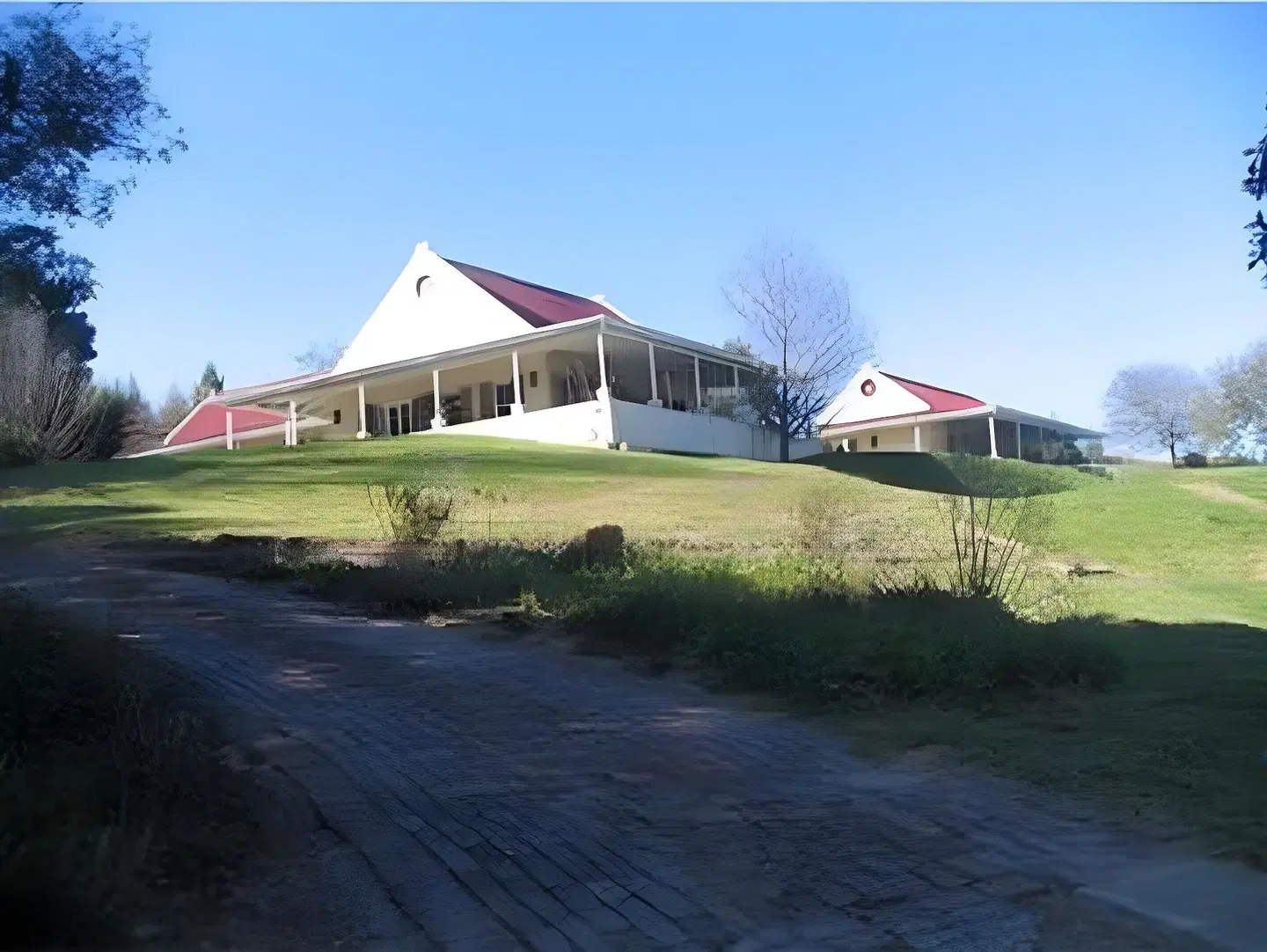 Arum Hill Lodge EXTERIOR