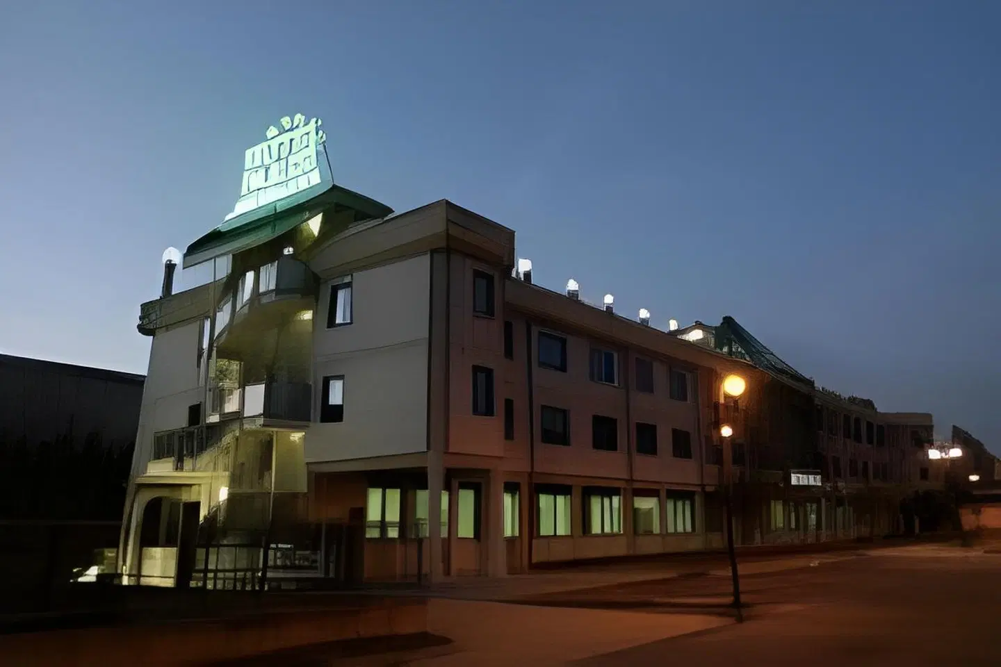 Parisi EXTERIOR