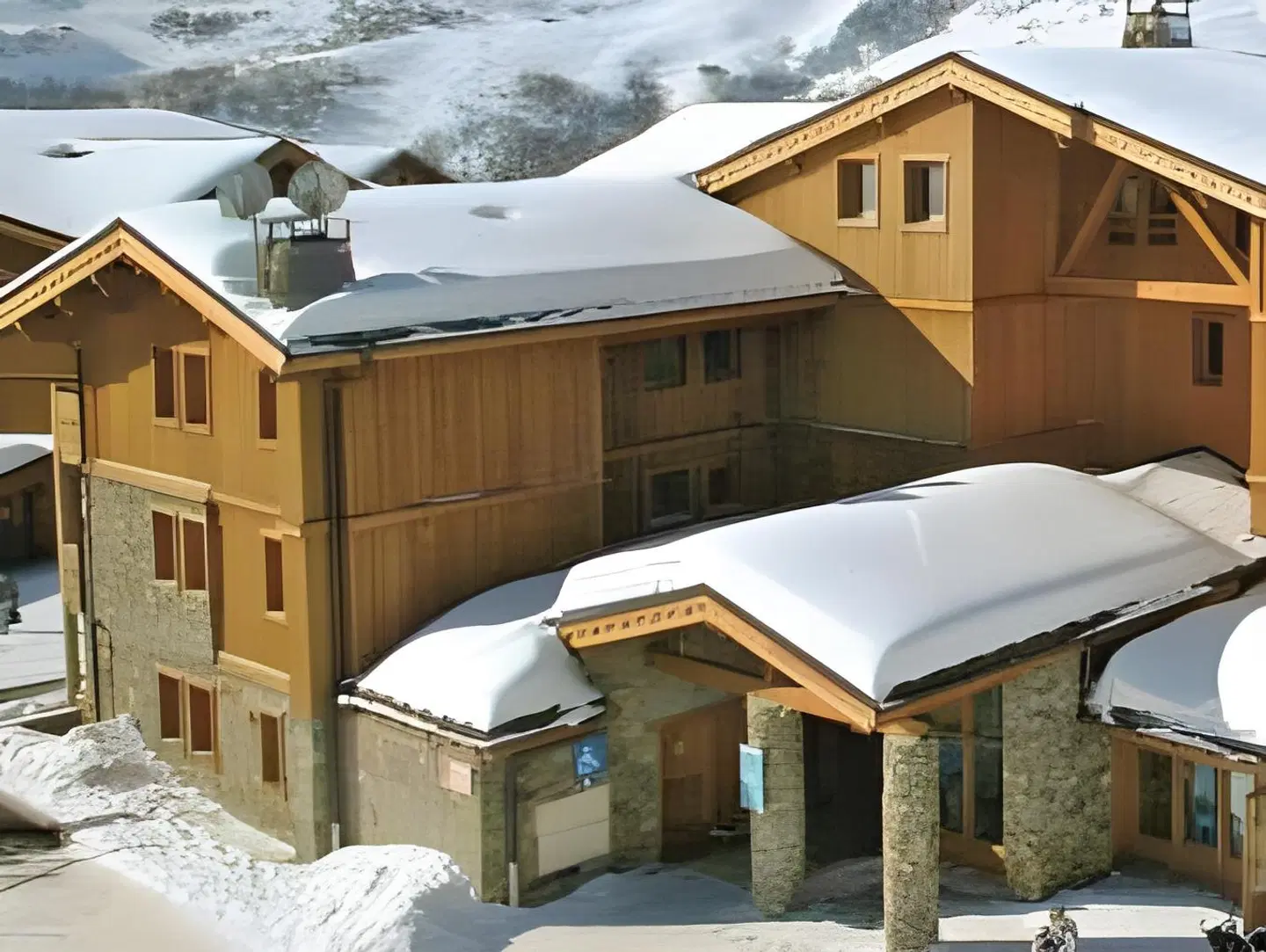 Club Belambra Le Hameau des Airelles EXTERIOR