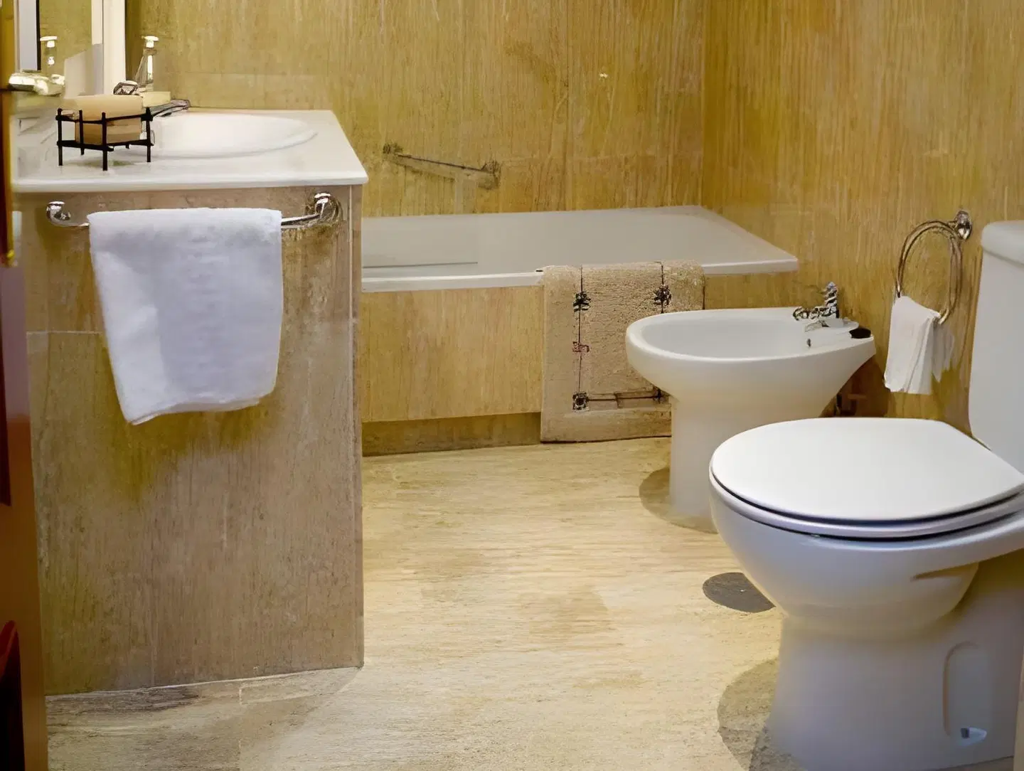 Miguel Ángel Apartamentos Badezimmer