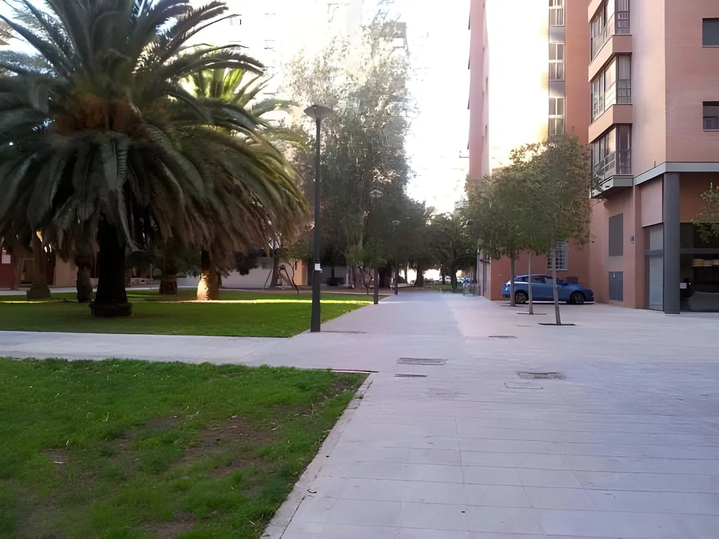Apartamentos Plaza Picasso Garten