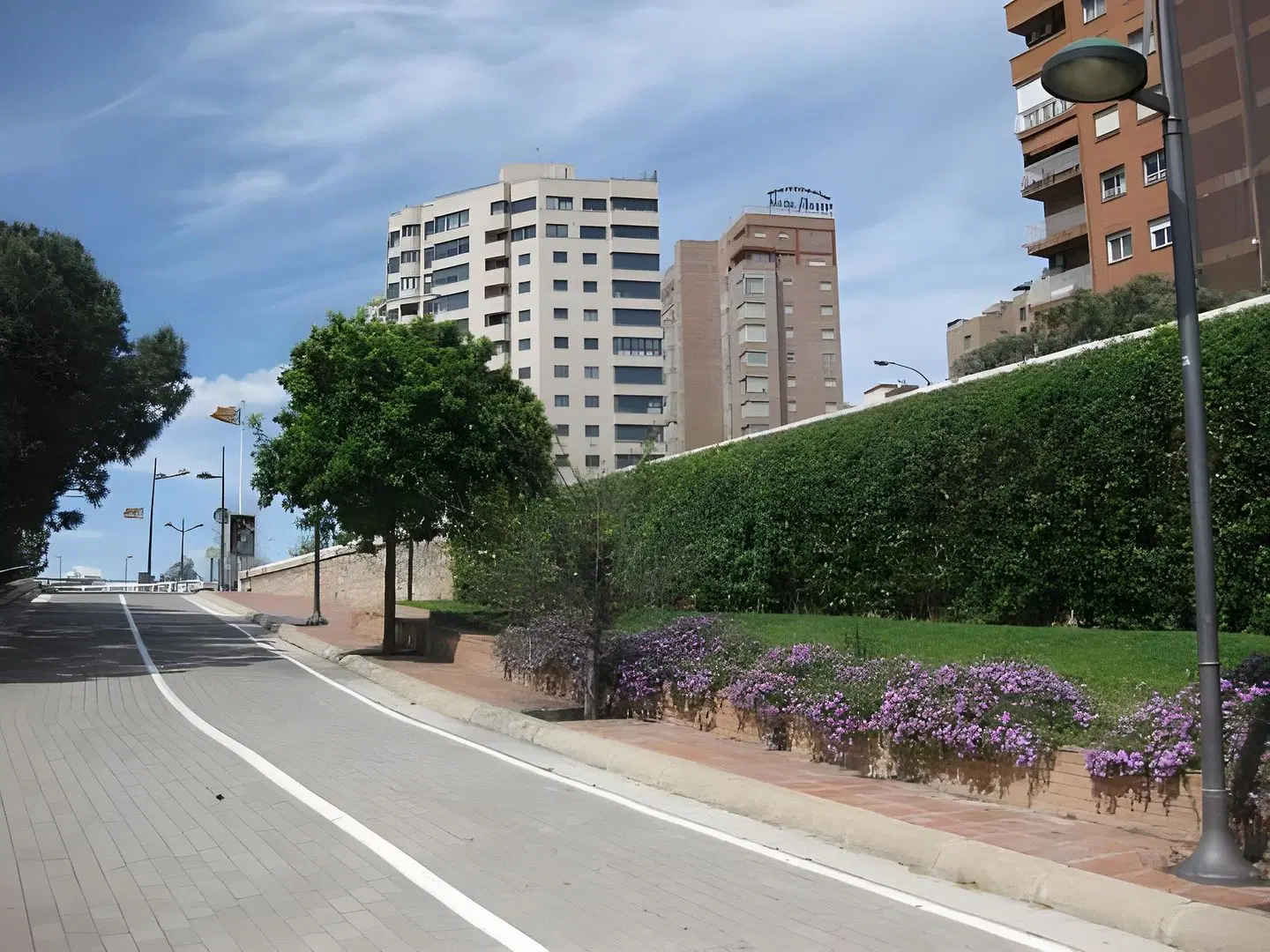 Apartamentos Plaza Picasso EXTERIOR