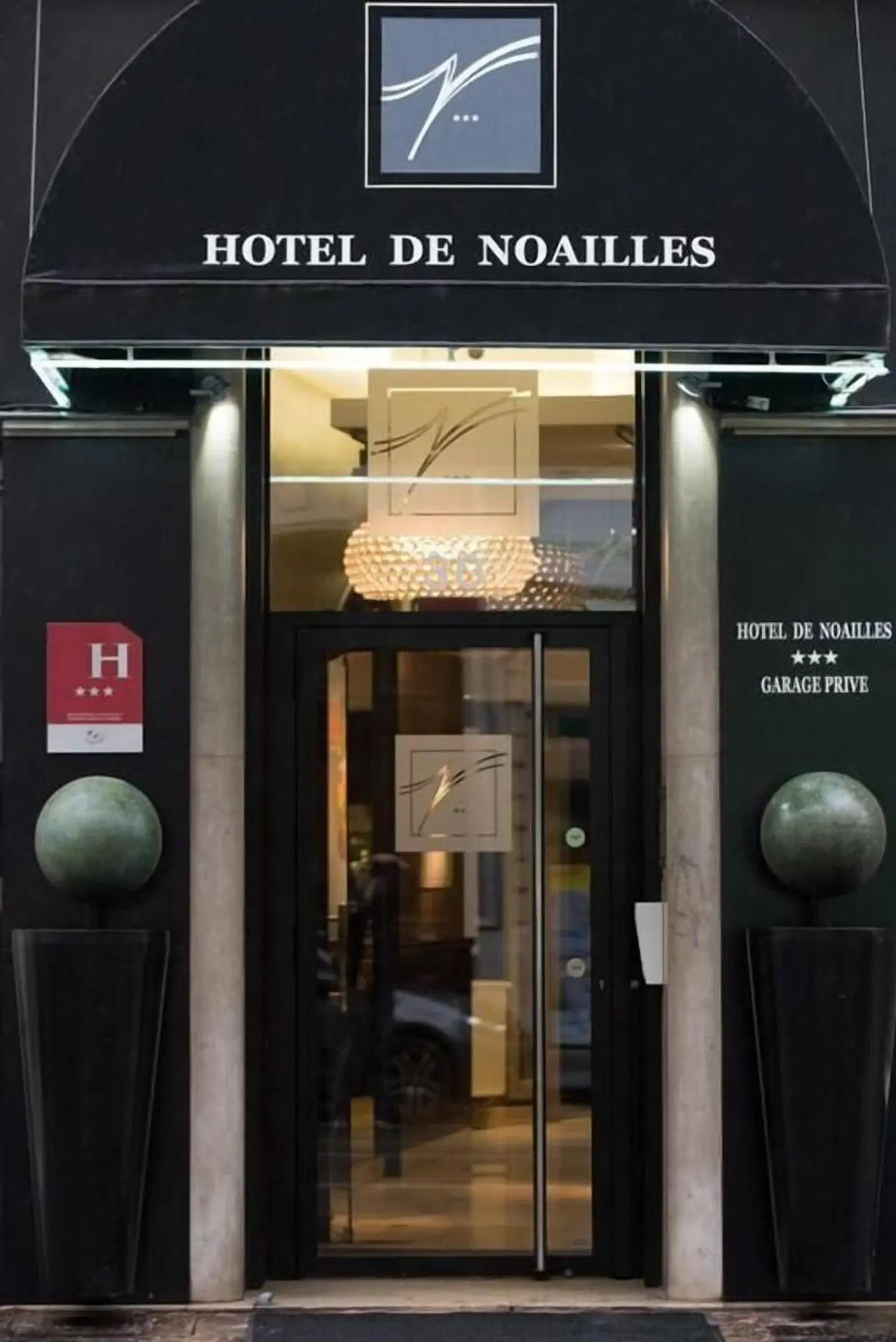 de Noailles EXTERIOR