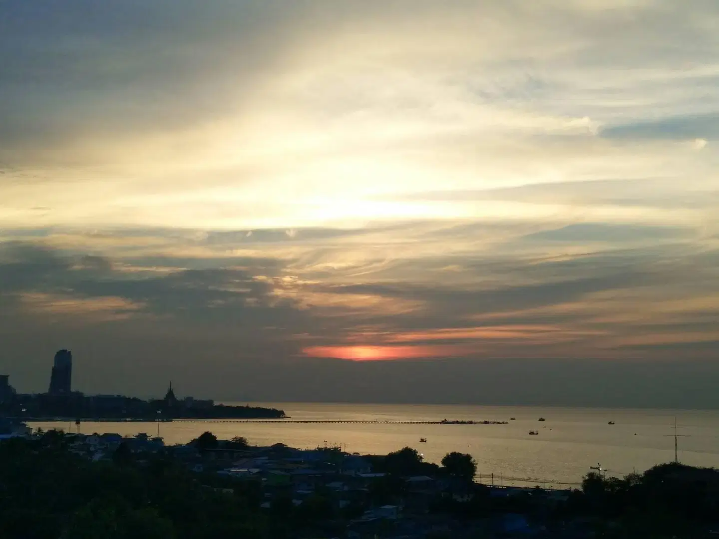 Ruenthip Pattaya LANDSCAPE