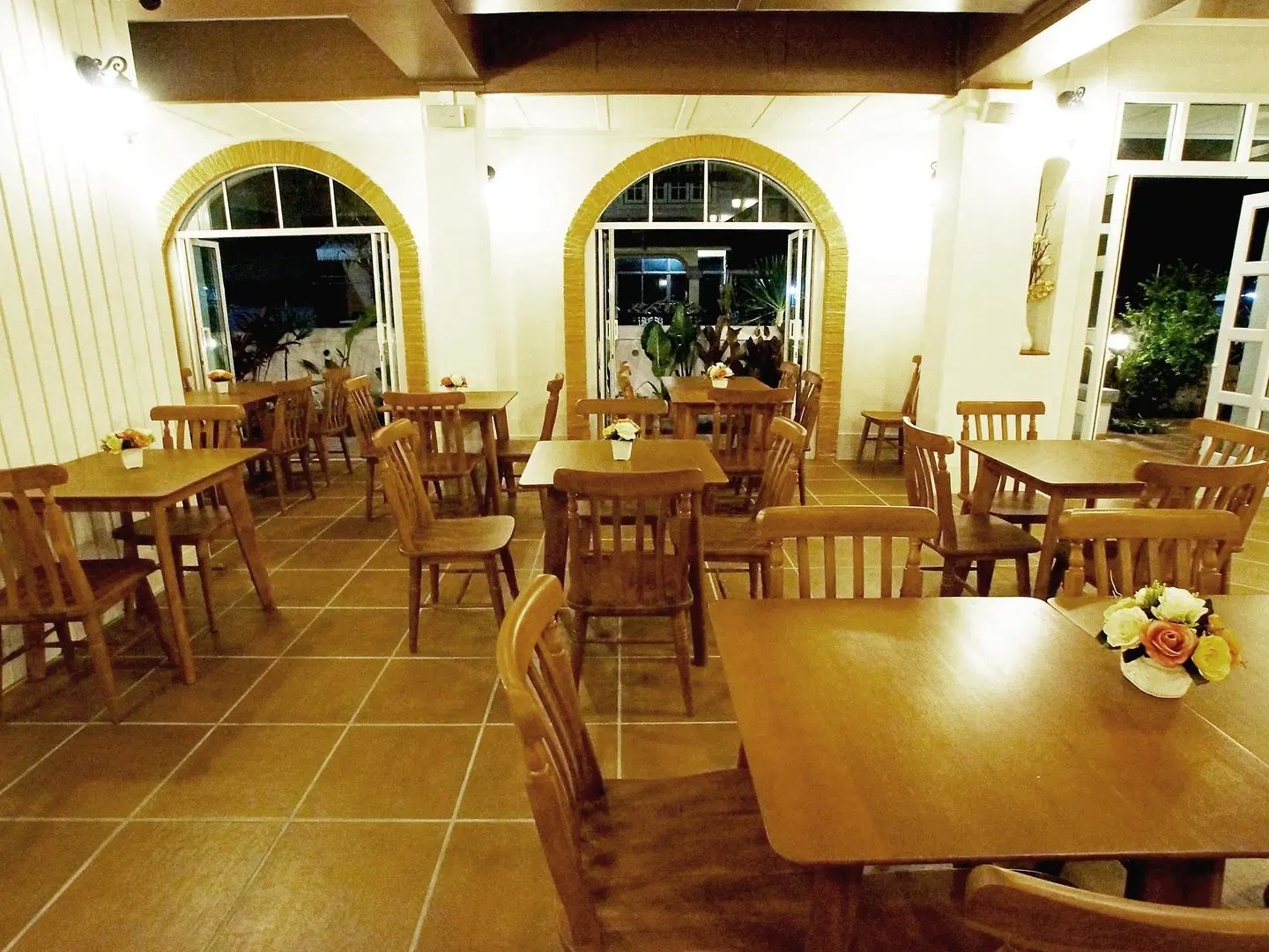 Baan Pimpisa Bangsaray Boutique Residence Restaurant