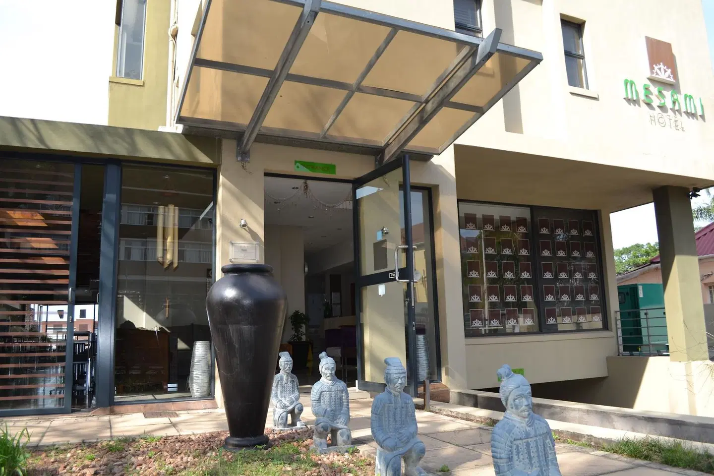 Mesami Hotel EXTERIOR