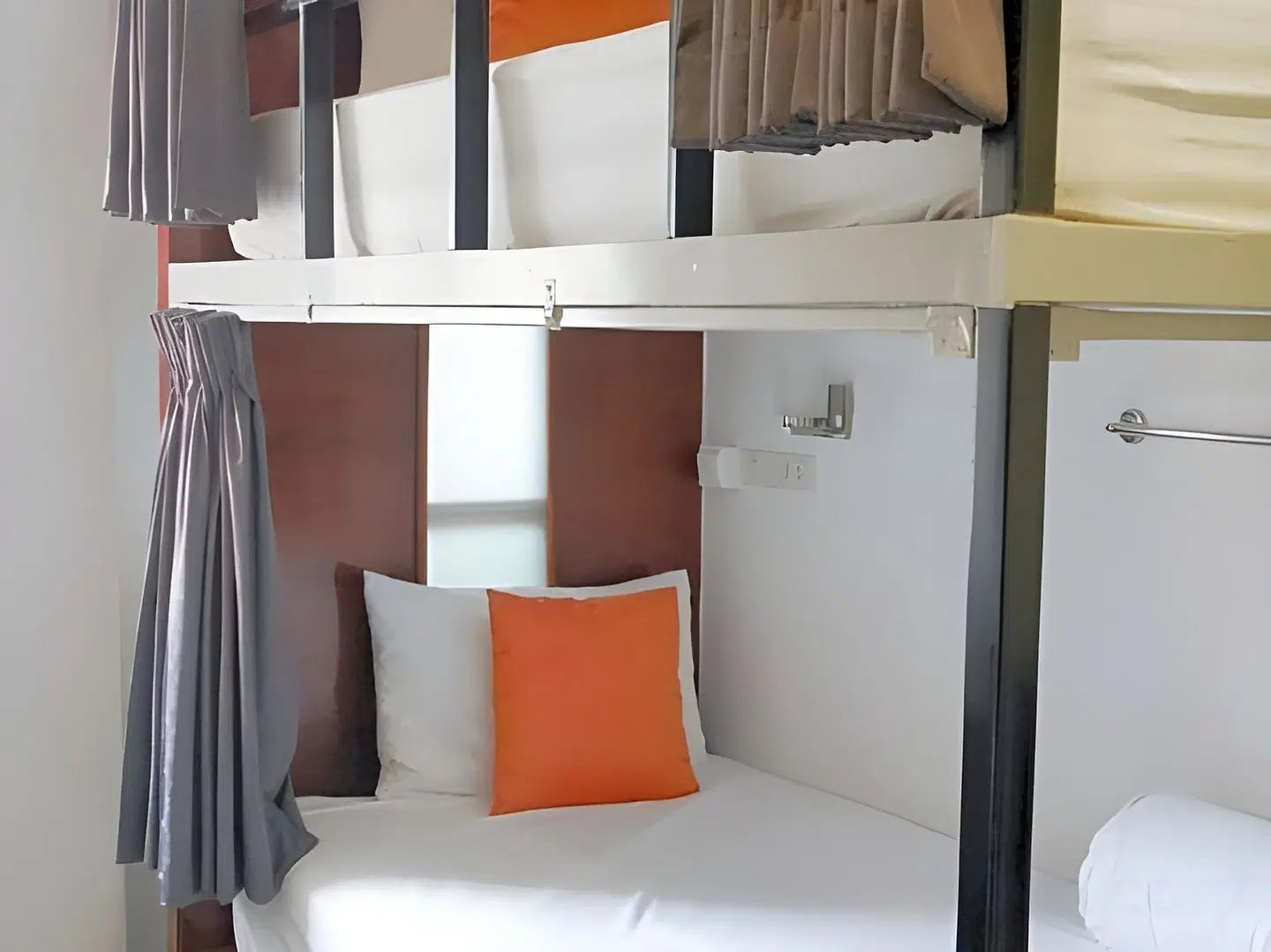 Tiny Taladnoi Hostel ROOM_EXAMPLE