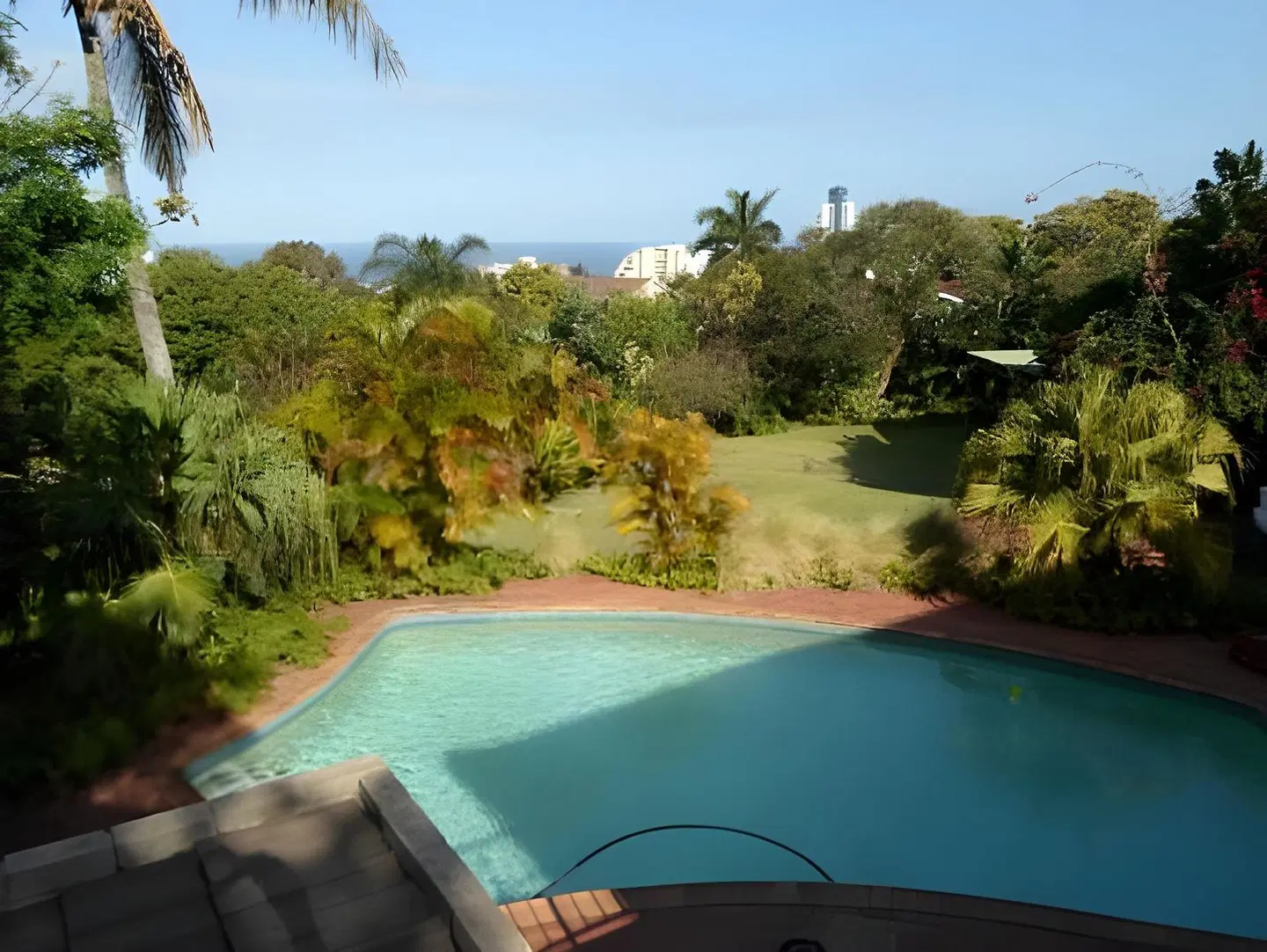 Kingston Place Guesthouse OUTDOOR_POOL