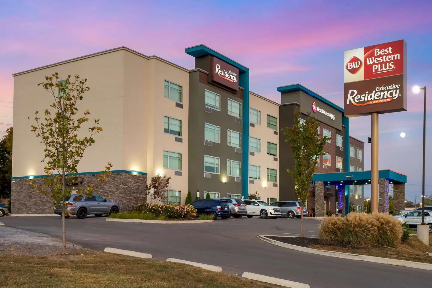 Best Western Plus Executive Residency Antioch Inn EXTERIOR