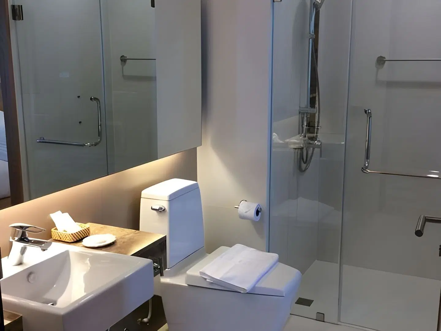 W14 Pattaya Badezimmer