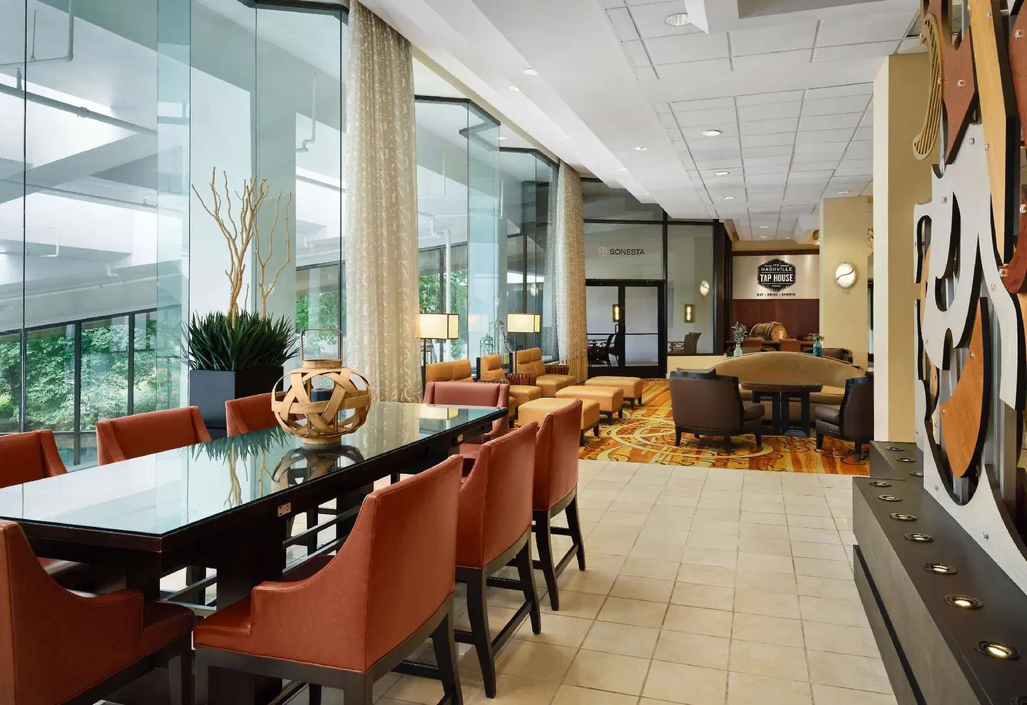 Sonesta Nashville Airport Bar