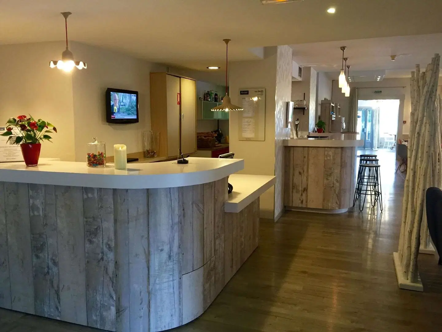 Kyriad Lyon Est - Bron Eurexpo Le Cottage LOUNGE_LOBBY