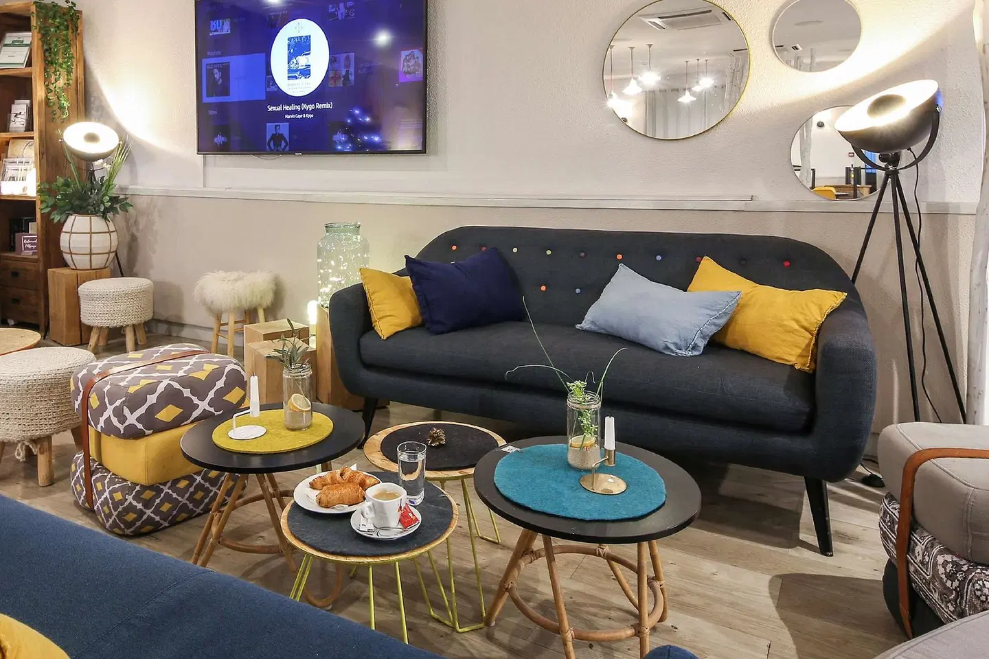 Kyriad Lyon Est - Bron Eurexpo Le Cottage LOUNGE_LOBBY