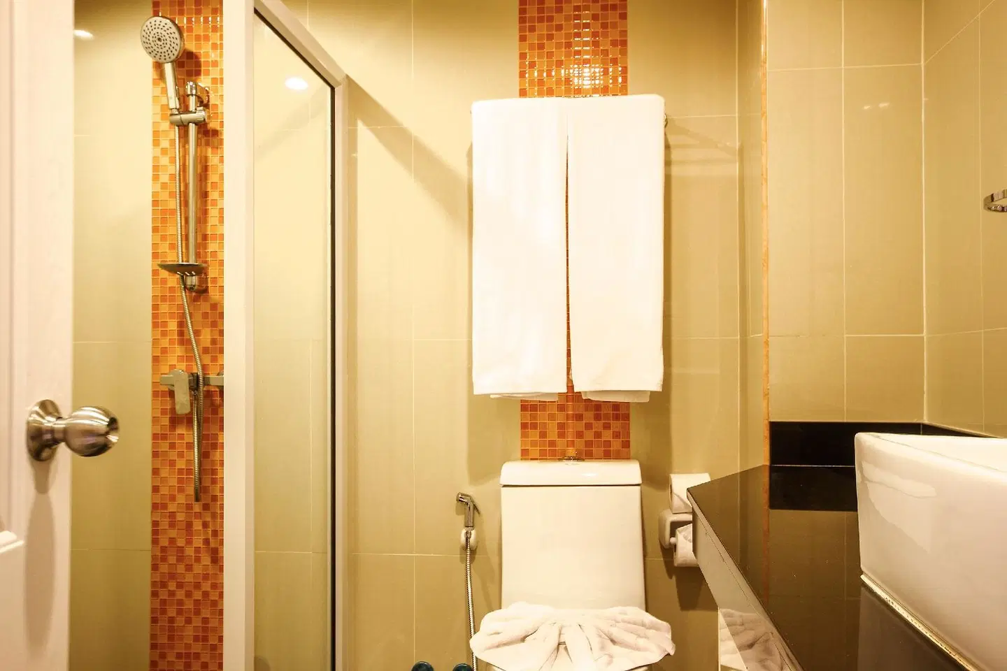 New Nordic Hotel Pattaya Badezimmer