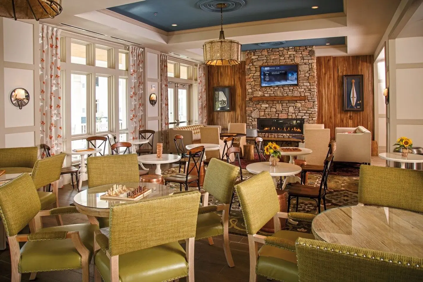 Dollywood's DreamMore Resort & Spa RESTAURANT