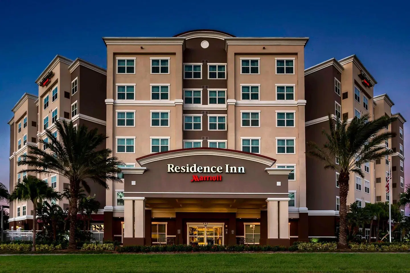 Residence Inn by Marriott Clearwater Downtown EXTERIOR