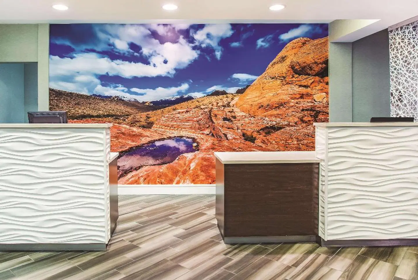La Quinta Inn & Suites by Wyndham Las Vegas Summerlin Tech HEALTH_BEAUTY