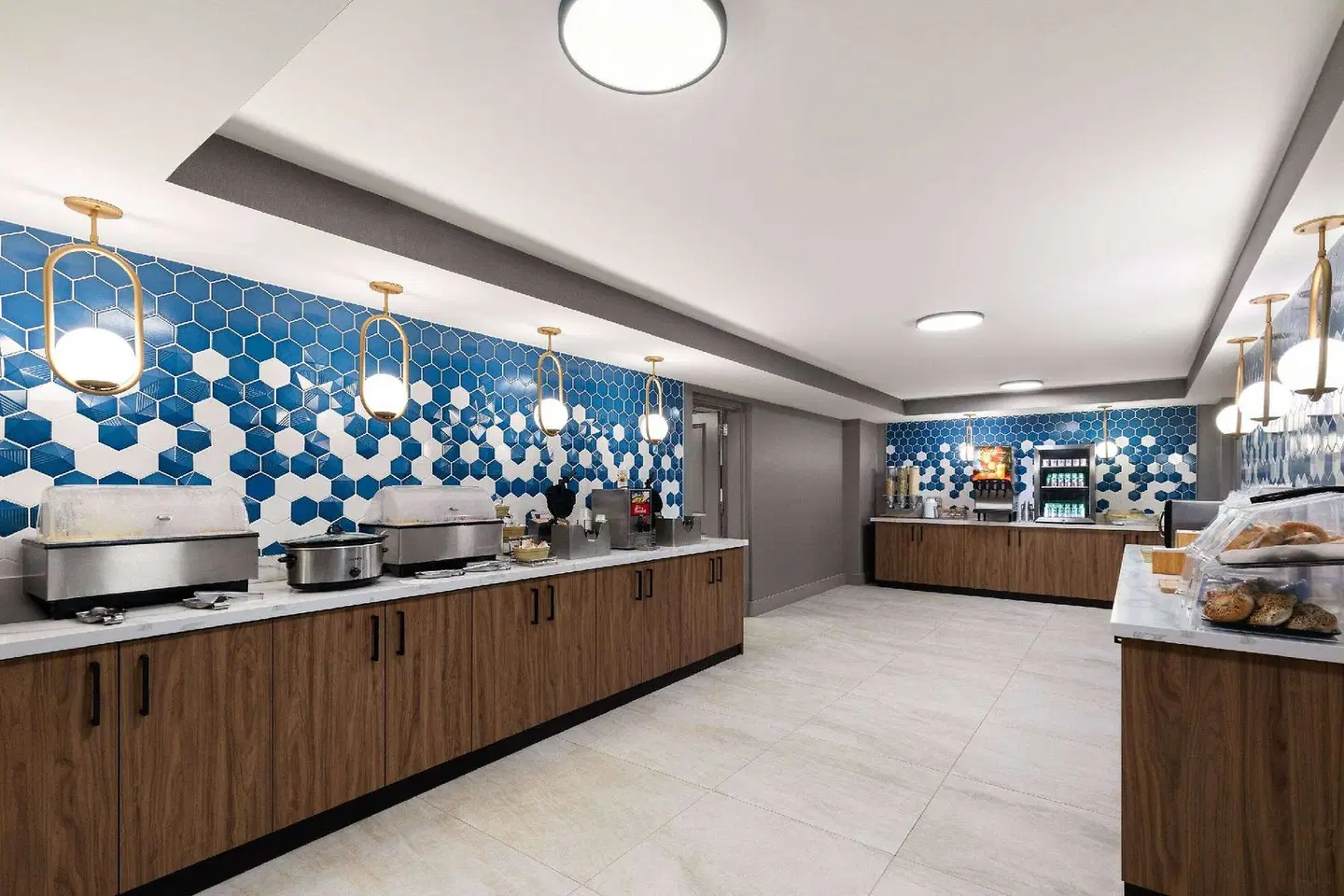 La Quinta Inn & Suites by Wyndham Knoxville Papermill LOUNGE_LOBBY