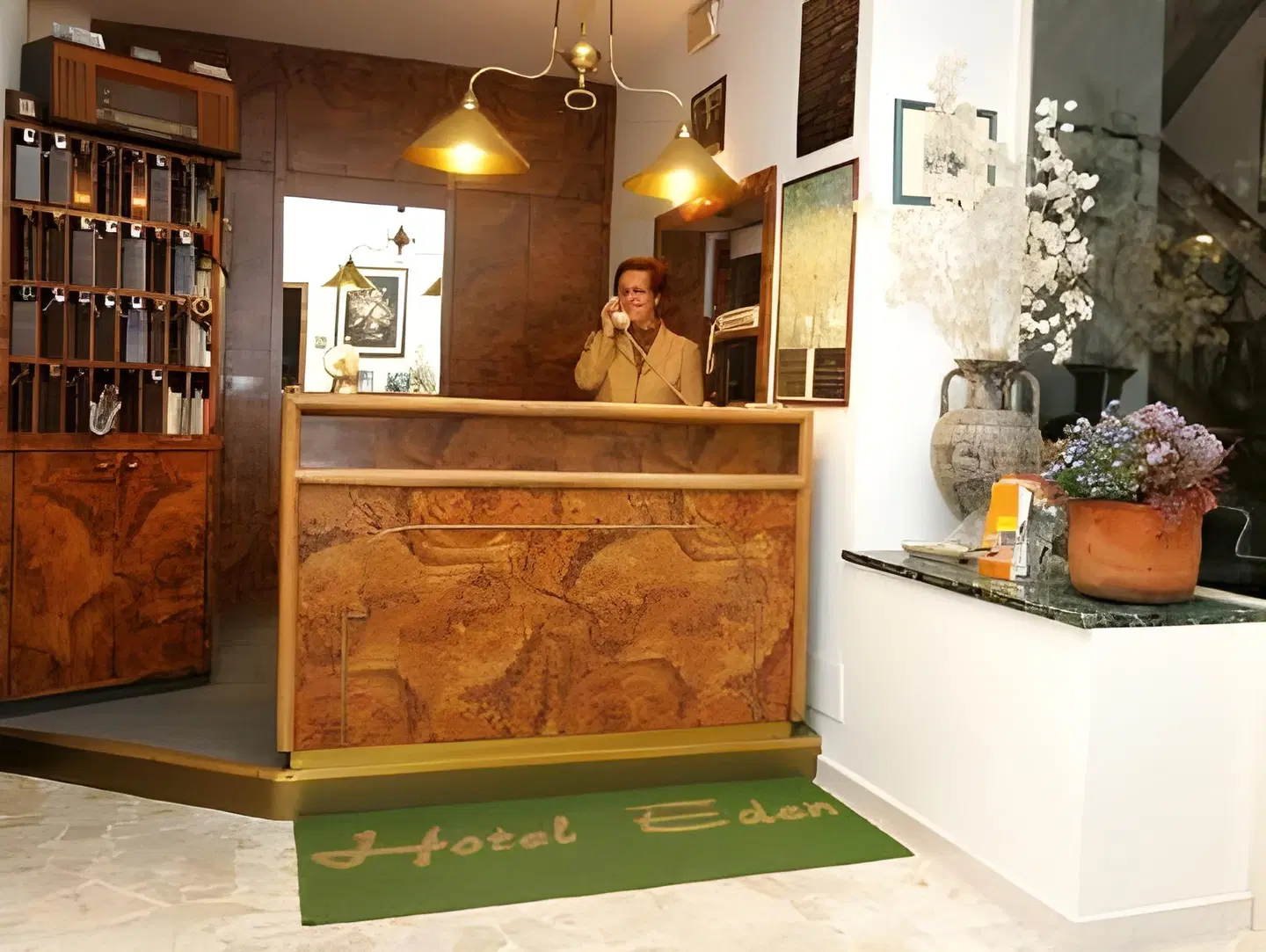 Eden LOUNGE_LOBBY