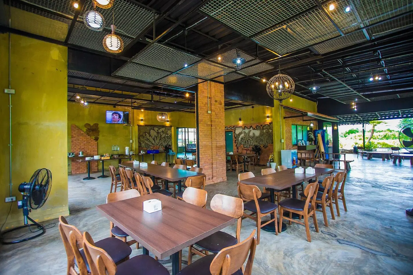Palm Pran Resort Restaurant
