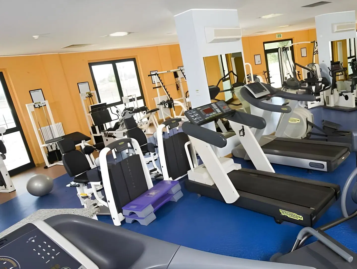 Novarello SPORTS_AND_LEISURE