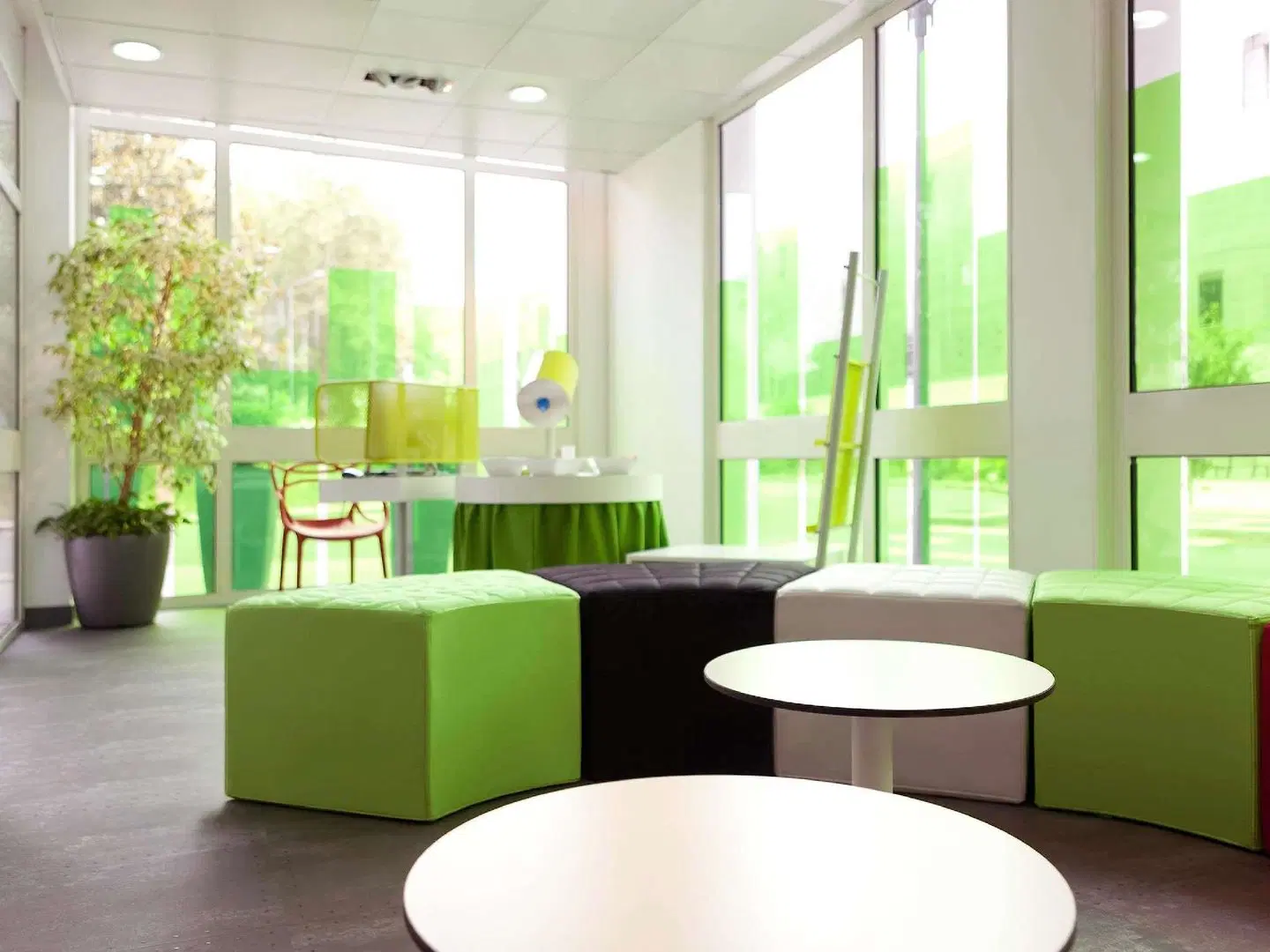ibis Styles Lyon Villeurbanne Bar