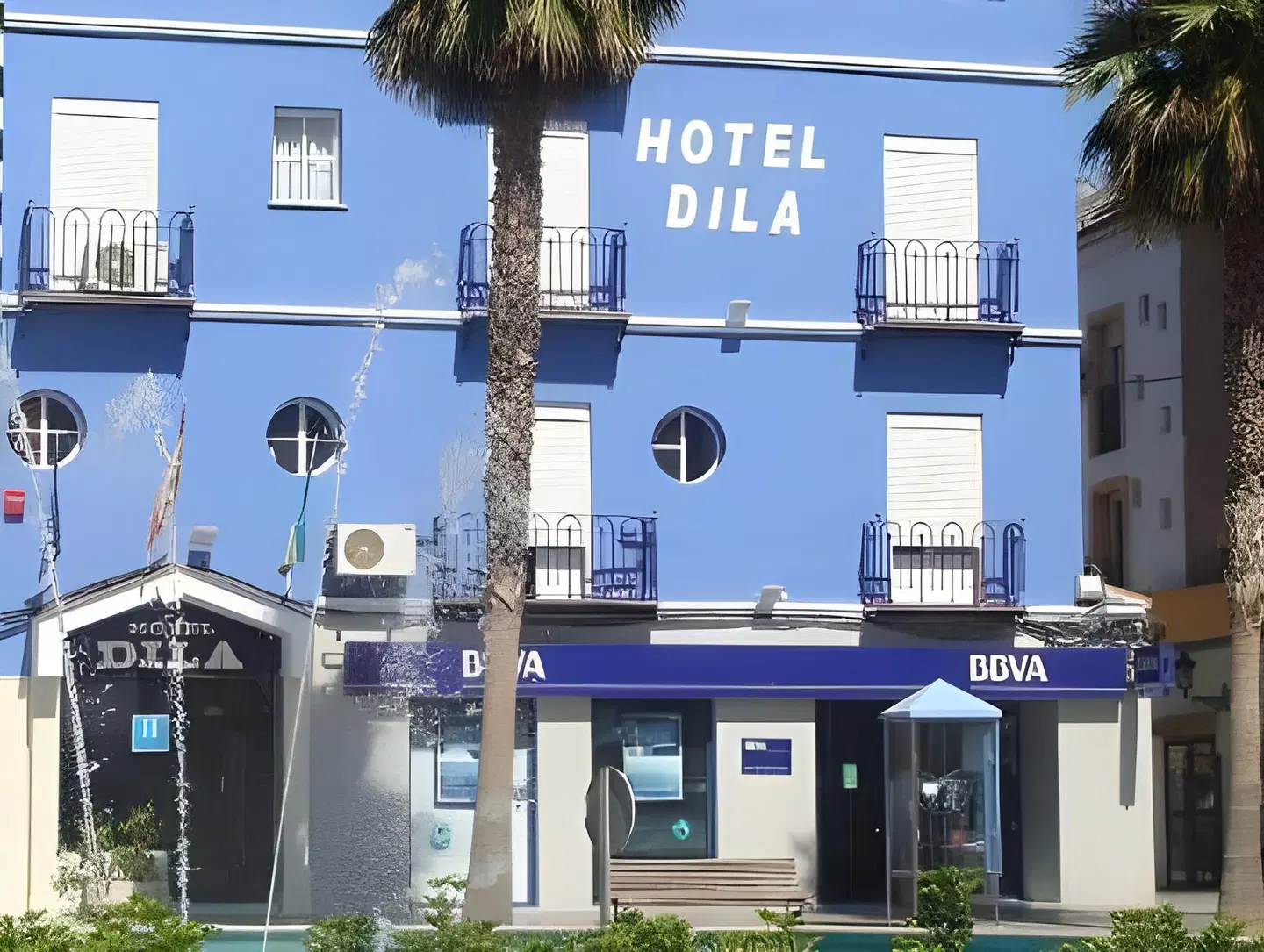 Dila EXTERIOR