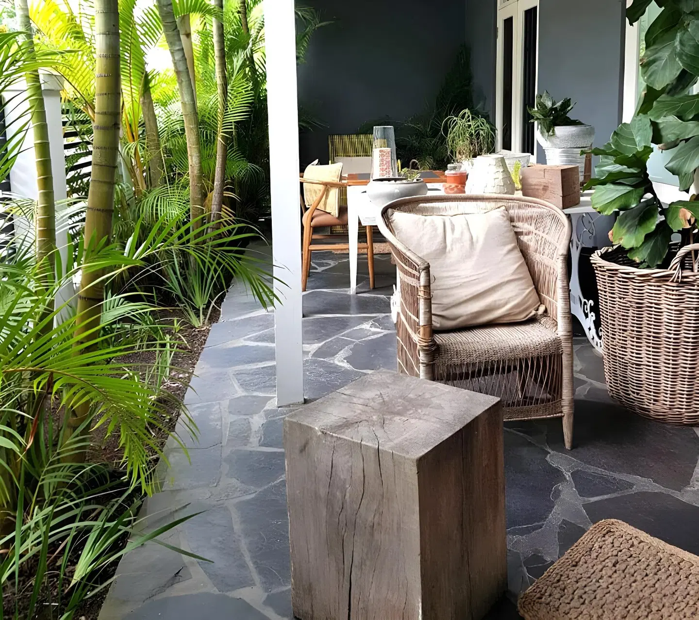 The Concierge Boutique Bungalows Restaurant