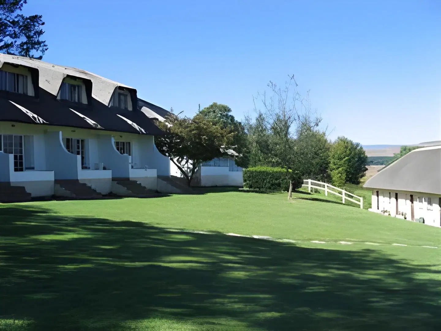 The Nest Drakensberg Mountain Resort Hotel EXTERIOR