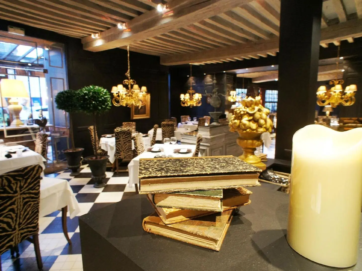 La Tour Cocooning & Gastronomie Restaurant