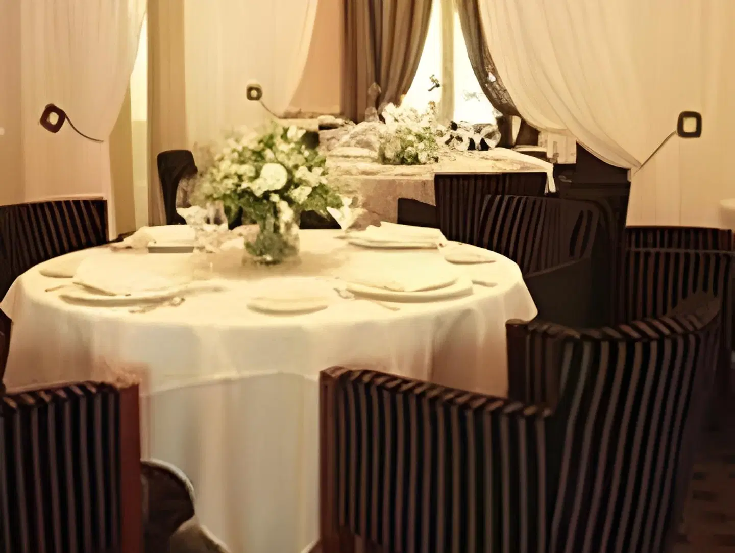Helvie Restaurant