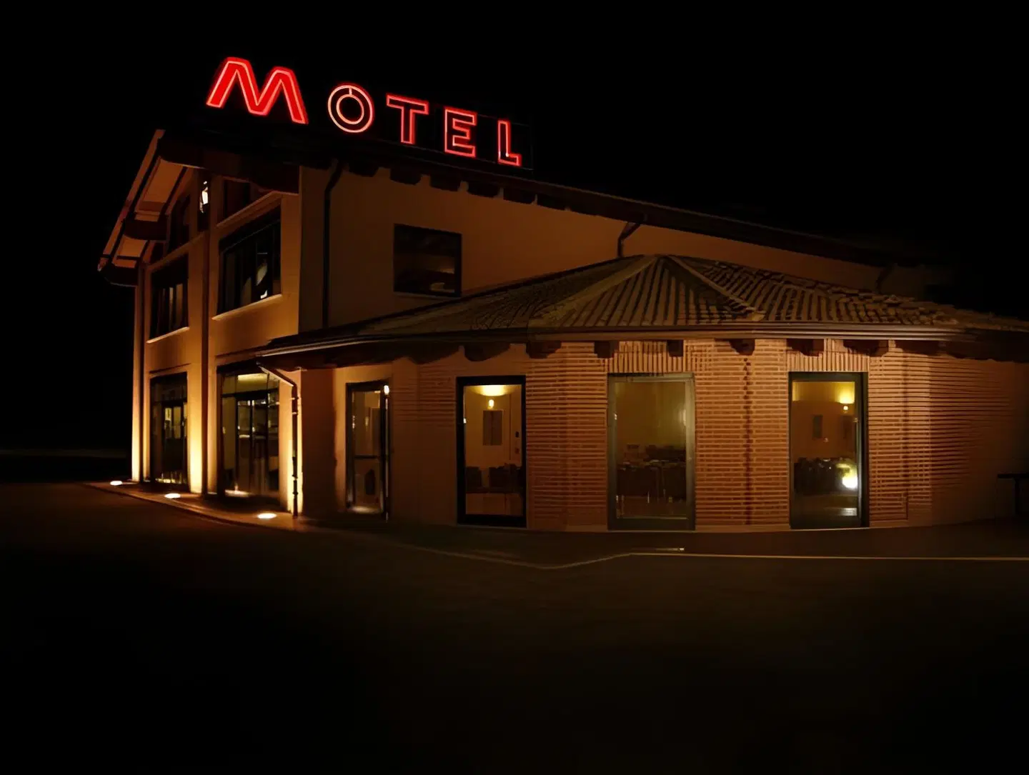 HM MotelHotel EXTERIOR