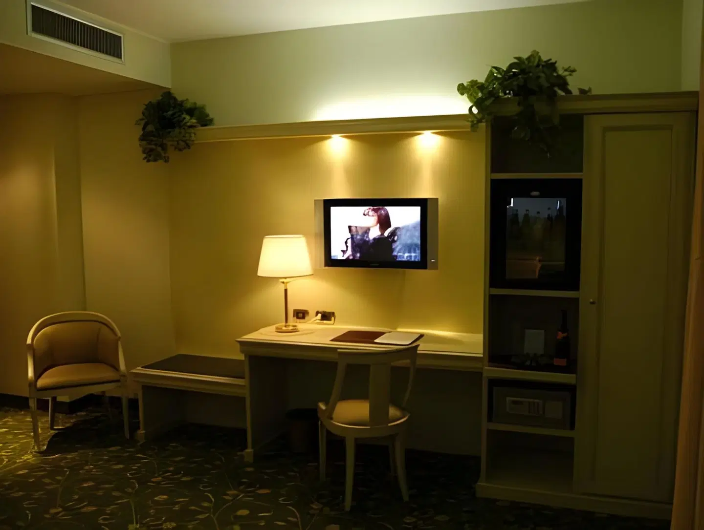 HM MotelHotel ROOM_EXAMPLE