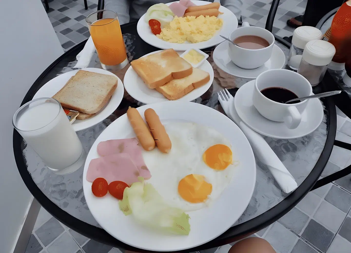 Baan Hinwong Restaurant