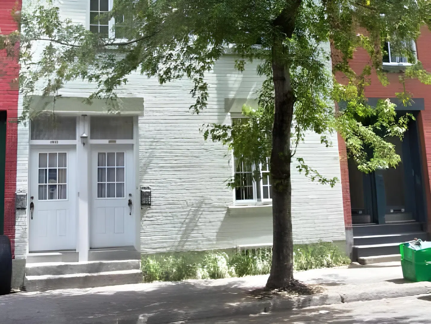 À l'Adresse du Centre-Ville EXTERIOR