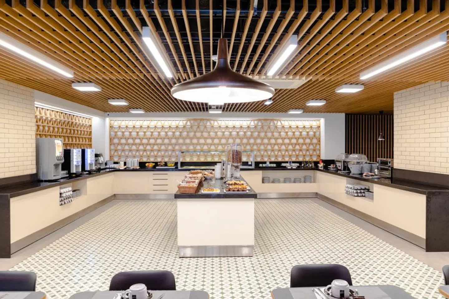 Alif Campo Pequeno LOUNGE_LOBBY