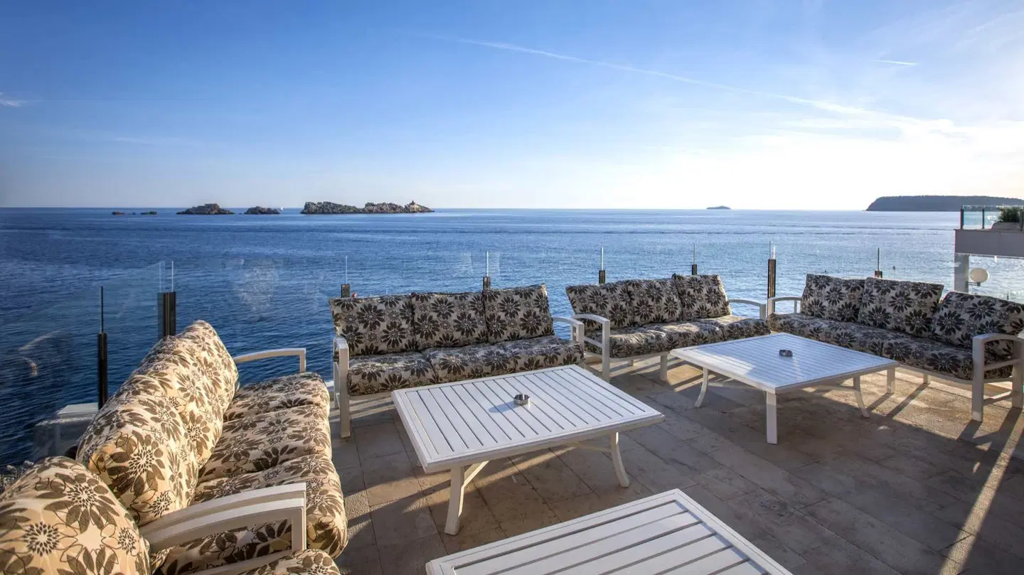 Royal Ariston Terrasse